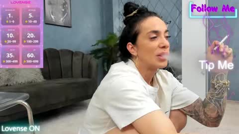 Snapshot of crazy_muscle chatting on 02-14-25, 10:25 tattoodoll online show from 02-14-25, 10:25