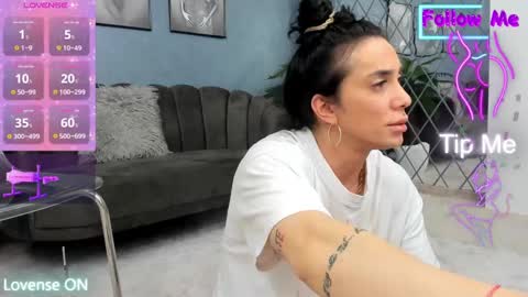 Snapshot of crazy_muscle chatting on 02-15-25, 01:53 tattoodoll online show from 02-15-25, 01:53