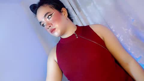 Snapshot of crazy_vixen chatting on 12-02-24, 01:13 Hot Ayisha online show from 12-02-24, 01:13
