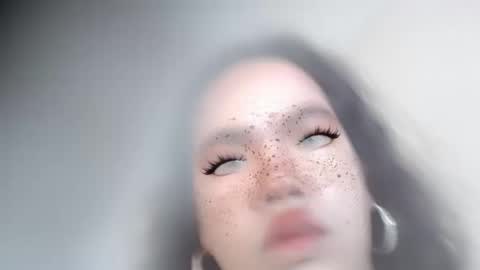 Snapshot of crazy_vixen chatting on 01-01-25, 01:05 Hot Ayisha online show from 01-01-25, 01:05