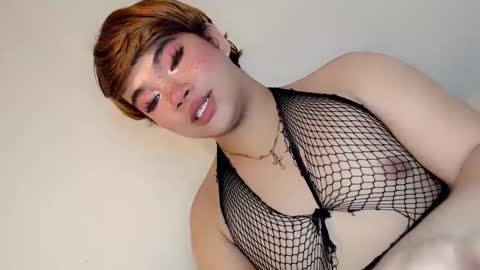 Snapshot of crazy_vixen chatting on 01-14-25, 06:28 Hot Ayisha online show from 01-14-25, 06:28