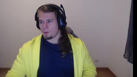 crazyangel8 online show from 12-19-24, 12:45