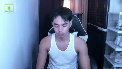 Snapshot of crazyasiancum chatting on 12-04-24, 03:21 Zion online show from 12-04-24, 03:21