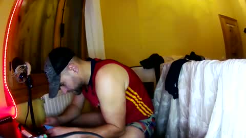 Snapshot of crazyboy44412345 chatting on 11-21-25, 06:12 crazyboy44412345 online show from 11-21-25, 06:12