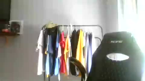 crazyboy44412345 online show from 07-16-26, 09:04