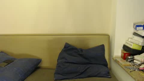 Kelly   online show from 01-29-25, 06:18