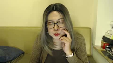 Kelly   online show from 02-12-25, 01:37