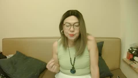 Kelly   online show from 10-12-25, 03:33