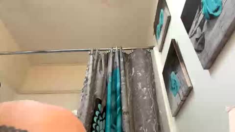 crazydill28 online show from 11-03-25, 07:37