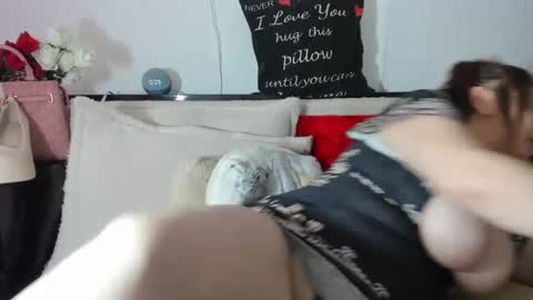 LAURA online show from 02-07-25, 03:08