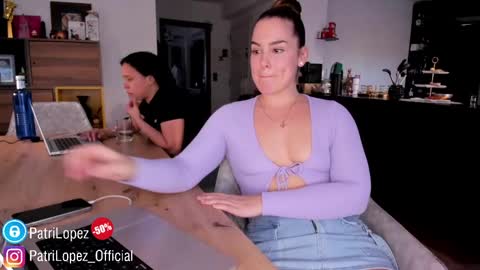 Patricia Lpez online show from 04-06-26, 05:58