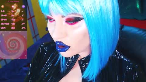 Roxy online show from 12-17-25, 02:23