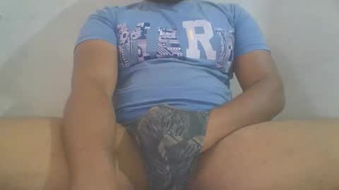 Snapshot of crazzy_booy chatting on 11-18-25, 03:23 crazzy_booy online show from 11-18-25, 03:23