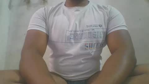 Snapshot of crazzy_booy chatting on 01-06-26, 04:27 crazzy_booy online show from 01-06-26, 04:27