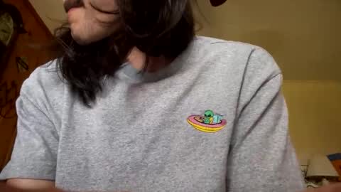 cre4tureofh4bit online show from 03-28-26, 06:40