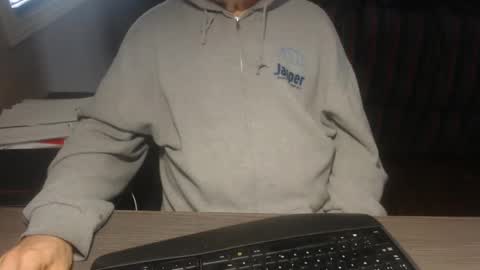 Creamormilk online show from 10-08-25, 02:25