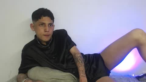 Snapshot of creampie_couple1 chatting on 01-17-26, 11:26 CAMILA Y SEBASTIAN online show from 01-17-26, 11:26