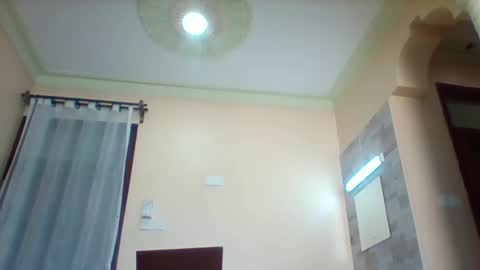 Snapshot of creampygal chatting on 01-23-25, 08:25 SUSAN online show from 01-23-25, 08:25