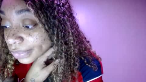 Snapshot of creamyexotica chatting on 01-06-26, 01:20 CreamyExotica online show from 01-06-26, 01:20