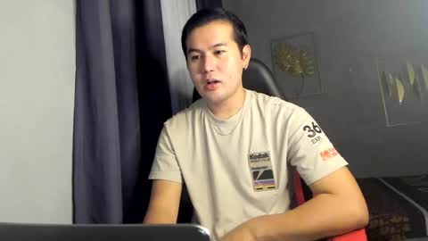 BareCreamyCum online show from 12-24-24, 09:17
