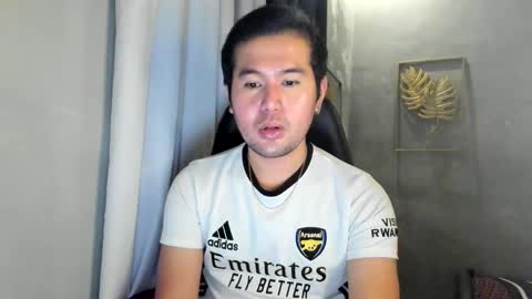 BareCreamyCum online show from 01-08-25, 12:17