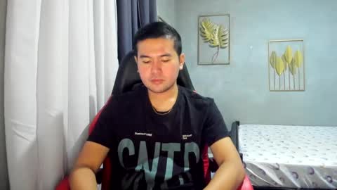 BareCreamyCum online show from 02-05-25, 07:18