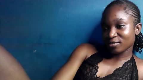 Snapshot of creamyxsugar chatting on 10-23-25, 07:12 creamyxsugar online show from 10-23-25, 07:12