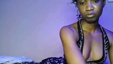 Snapshot of creamyxsugar chatting on 12-03-25, 07:49 creamyxsugar online show from 12-03-25, 07:49