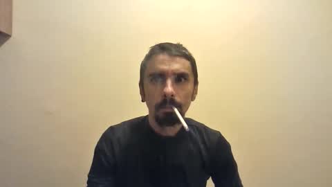 Snapshot of creativexx2 chatting on 02-01-26, 04:27 creativexx2 online show from 02-01-26, 04:27