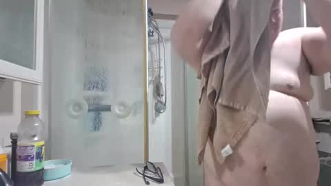 The hopeless romantic online show from 12-20-25, 08:43