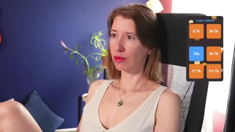 Quinn de la Creme online show from 04-10-26, 06:01