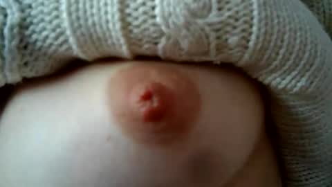 Snapshot of cremina chatting on 11-04-25, 12:48 cremina online show from 11-04-25, 12:48