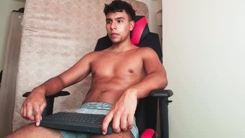 crh58_ online show from 04-28-26, 03:11