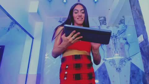 Snapshot of crhistofer_ chatting on 07-28-26, 08:23 crhistofer_ online show from 07-28-26, 08:23