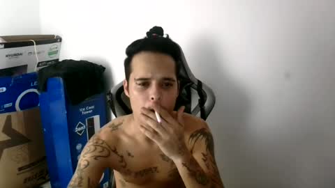 Snapshot of criatian_grey chatting on 07-09-26, 12:37 criatian_grey online show from 07-09-26, 12:37