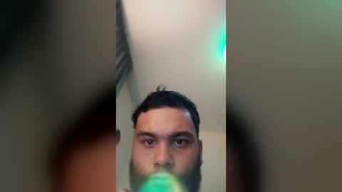 Snapshot of crimikeanu23 chatting on 07-30-26, 02:10 crimikeanu23 online show from 07-30-26, 02:10