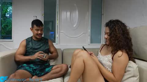 Snapshot of crimson_heart chatting on 10-28-25, 12:30 Crimson heart online show from 10-28-25, 12:30