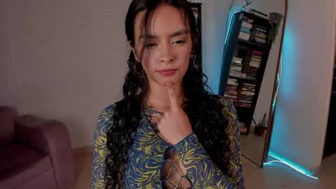 Snapshot of cris_roberts chatting on 04-21-26, 01:42 Cris Roberts online show from 04-21-26, 01:42