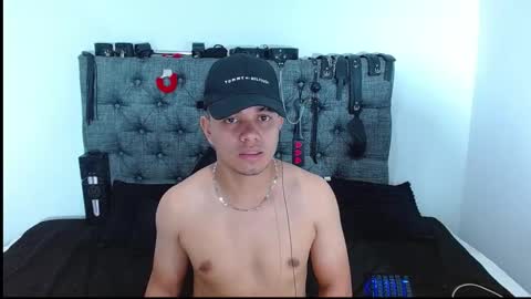 CRISANDMERY online show from 02-17-25, 04:53