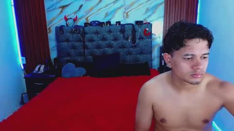 CRISANDMERY online show from 03-23-26, 05:00