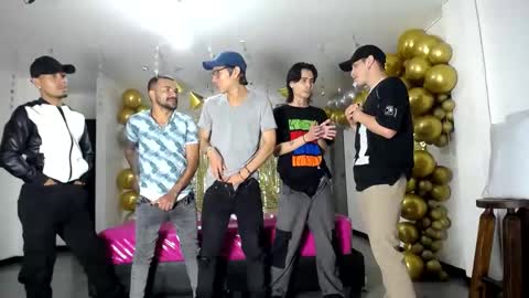 Snapshot of crismens chatting on 01-21-25, 03:15 crismens online show from 01-21-25, 03:15