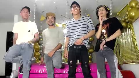 Snapshot of crismens chatting on 02-04-25, 03:22 crismens online show from 02-04-25, 03:22