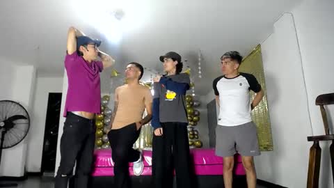 Snapshot of crismens chatting on 02-16-25, 03:15 crismens online show from 02-16-25, 03:15