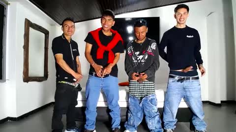 Snapshot of crismens chatting on 10-03-25, 12:24 crismens online show from 10-03-25, 12:24