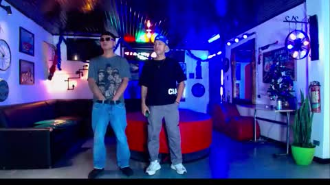 Snapshot of crismens chatting on 12-19-25, 08:05 crismens online show from 12-19-25, 08:05