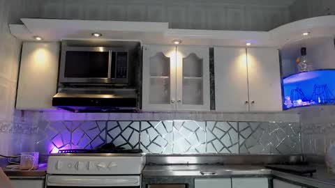 Cristina Onazis online show from 03-17-26, 05:38