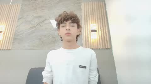 CRISS online show from 11-20-25, 03:34