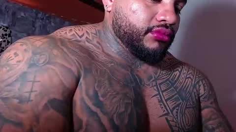 Snapshot of criss_zander202 chatting on 01-21-25, 08:43 criss zander online show from 01-21-25, 08:43