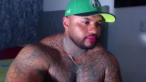 Snapshot of criss_zander202 chatting on 03-16-26, 12:31 criss zander online show from 03-16-26, 12:31