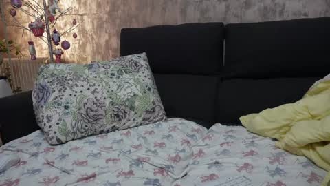 crissy_love online show from 12-20-24, 07:33